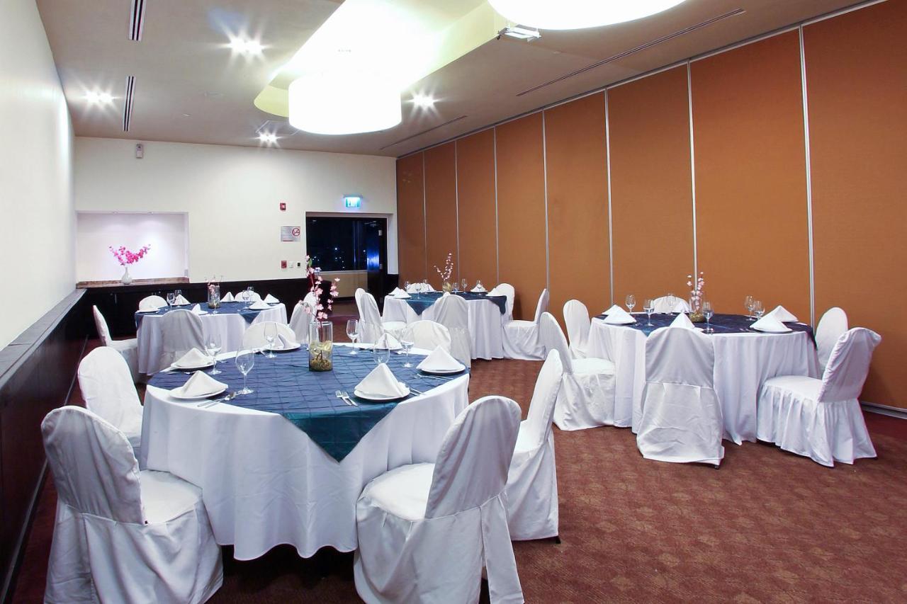 Fiesta Inn Express Durango Zewnętrze zdjęcie